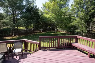 10854 Monticello Ct, Great Falls, VA 22066 - Photo 6