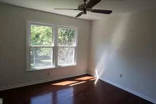 10854 Monticello Ct, Great Falls, VA 22066 - Photo 4