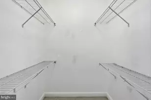 22909 N Brown Square, Ashburn, VA 20148 - Photo 30