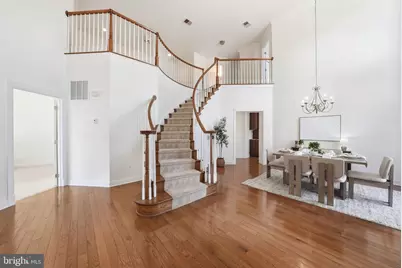 22909 N Brown Square, Ashburn, VA 20148 - Photo 22