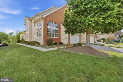 22909 N Brown Square, Ashburn, VA 20148 - Photo 50