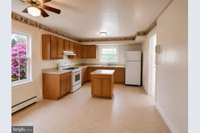 310 S 20th Street, Purcellville, VA 20132 - Photo 8