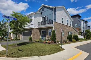 23664 Chalmers Crossing Terrace, Ashburn, VA 20148 - Photo 2