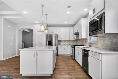 21717 Hawksbill High Circle, Sterling, VA 20164 - Photo 14