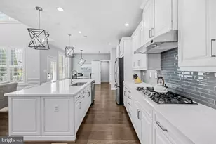 43233 Hattontown Woods Terrace, Ashburn, VA 20148 - Photo 18