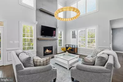 43233 Hattontown Woods Terrace, Ashburn, VA 20148 - Photo 8