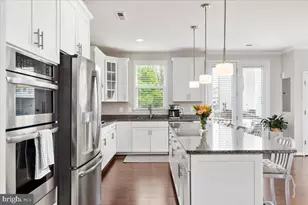 42272 Knotty Oak Terrace, Brambleton, VA 20148 - Photo 14