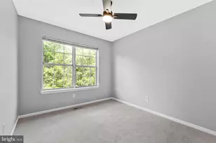 21676 Calamary Cir, Sterling, VA 20164 - Photo 30