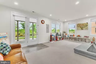 23575 Hopewell Manor Terrace, Ashburn, VA 20148 - Photo 10