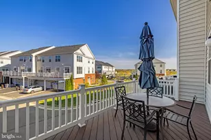 23430 Madison Heights Terrace, Ashburn, VA 20148 - Photo 38