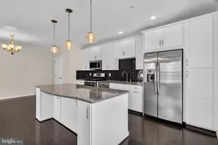 23300 Milltown Knoll Square, Ashburn, VA 20148 - Photo 10