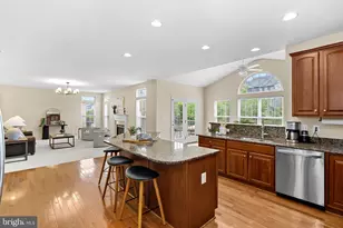 25562 Mindful Ct, Aldie, VA 20105 - Photo 12