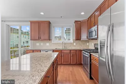 43247 Loudoun Reserve Drive, Ashburn, VA 20148 - Photo 18