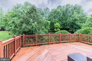 20283 Glenrobin Terrace, Ashburn, VA 20147 - Photo 10