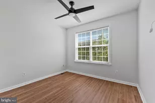22695 Verde Gate Terrace, Brambleton, VA 20148 - Photo 18