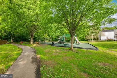 27 Brinks Court, Sterling, VA 20165 - Photo 32