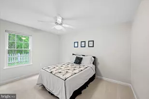 27 Brinks Ct, Sterling, VA 20165 - Photo 24