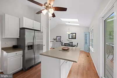 27 Brinks Court, Sterling, VA 20165 - Photo 6