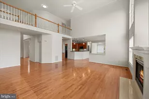 19988 Hazeltine Pl, Ashburn, VA 20147 - Photo 16