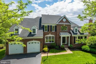 19988 Hazeltine Pl, Ashburn, VA 20147 - Photo 1