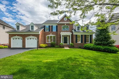 19988 Hazeltine Place, Ashburn, VA 20147 - Photo 2