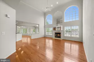 19988 Hazeltine Pl, Ashburn, VA 20147 - Photo 12