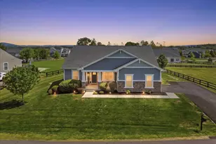 12104 Sunflower Field Pl, Lovettsville, VA 20180 - Photo 1
