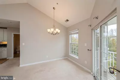 25340 Lake Mist Square #301, Chantilly, VA 20152 - Photo 6