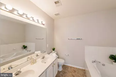 25340 Lake Mist Square #301, Chantilly, VA 20152 - Photo 26