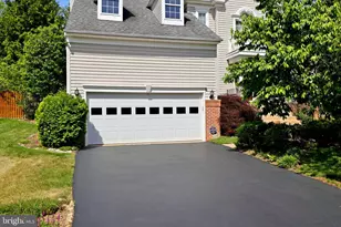 813 Duncan Pl SE, Leesburg, VA 20175 - Photo 6