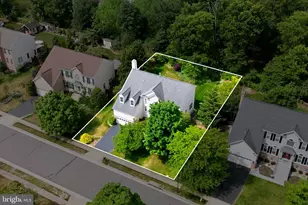 813 Duncan Pl SE, Leesburg, VA 20175 - Photo 4