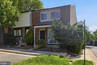 100 Marcum Court, Sterling, VA 20164 - Photo 2