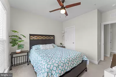 42831 Burrell Square, Ashburn, VA 20147 - Photo 36