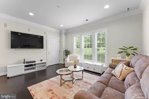 42831 Burrell Square, Ashburn, VA 20147 - Photo 4