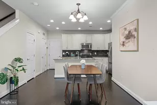 42831 Burrell Square, Ashburn, VA 20147 - Photo 10