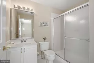 43464 Foxgrove Ct, Ashburn, VA 20147 - Photo 30