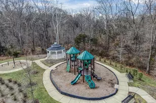 1102 Ribbon Limestone Terrace SE, Leesburg, VA 20175 - Photo 18