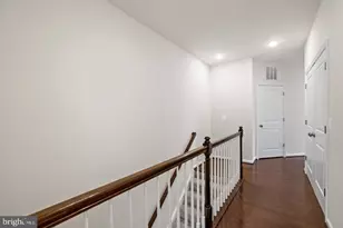 1102 Ribbon Limestone Terrace SE, Leesburg, VA 20175 - Photo 10