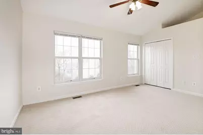 22037 Manning Square, Sterling, VA 20166 - Photo 24