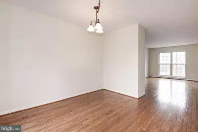22037 Manning Square, Sterling, VA 20166 - Photo 14