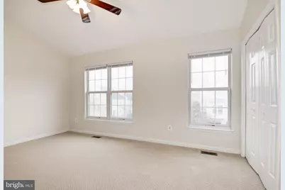 22037 Manning Square, Sterling, VA 20166 - Photo 22