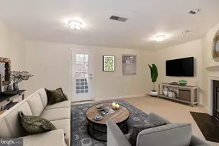 22037 Manning Square, Sterling, VA 20166 - Photo 42