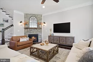 41704 Bloomfield Path St, Ashburn, VA 20148 - Photo 10