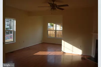 552 Sparkleberry Terrace NE, Leesburg, VA 20176 - Photo 10