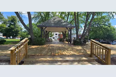 125 Clubhouse Drive SW #1, Leesburg, VA 20175 - Photo 10