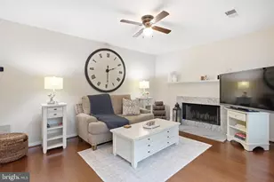 301 Deerpath Ave SW, Leesburg, VA 20175 - Photo 14