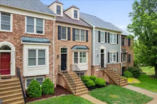 43576 Blacksmith Square, Ashburn, VA 20147 - Photo 2