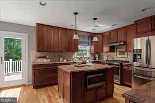 43576 Blacksmith Square, Ashburn, VA 20147 - Photo 8