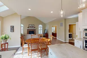 43911 Camellia St, Ashburn, VA 20147 - Photo 18