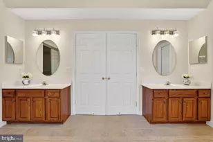 910 Rhonda Pl SE, Leesburg, VA 20175 - Photo 32